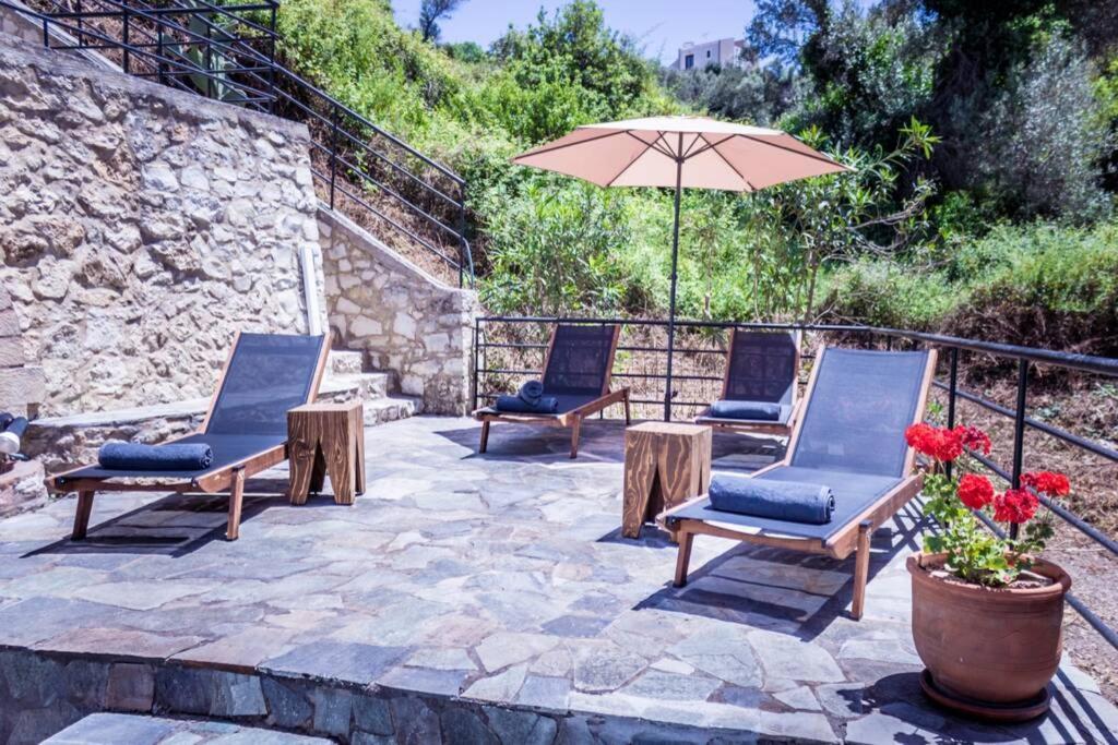 Villa Ventus, 40Sqm Private Pool & Hot Tub! Ruszoszpíti Kültér fotó