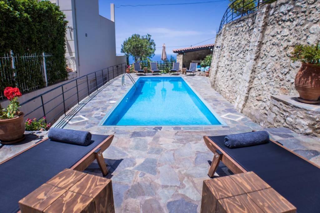 Villa Ventus, 40Sqm Private Pool & Hot Tub! Ruszoszpíti Kültér fotó