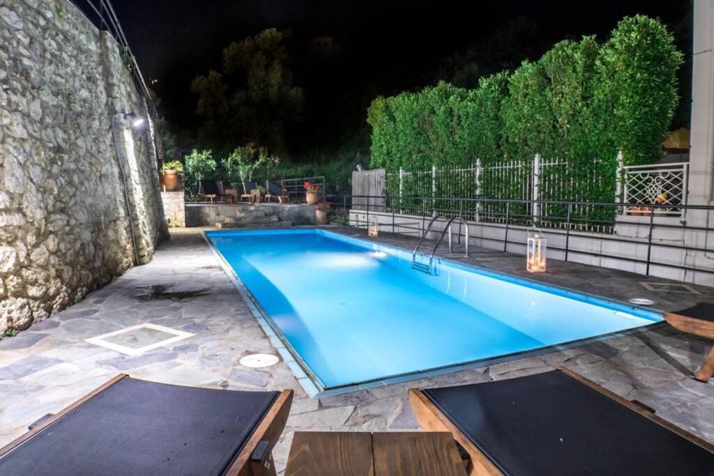 Villa Ventus, 40Sqm Private Pool & Hot Tub! Ruszoszpíti Kültér fotó