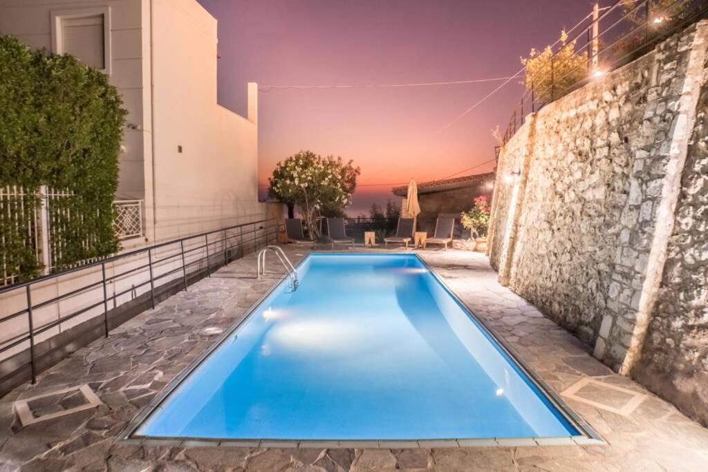 Villa Ventus, 40Sqm Private Pool & Hot Tub! Ruszoszpíti Kültér fotó